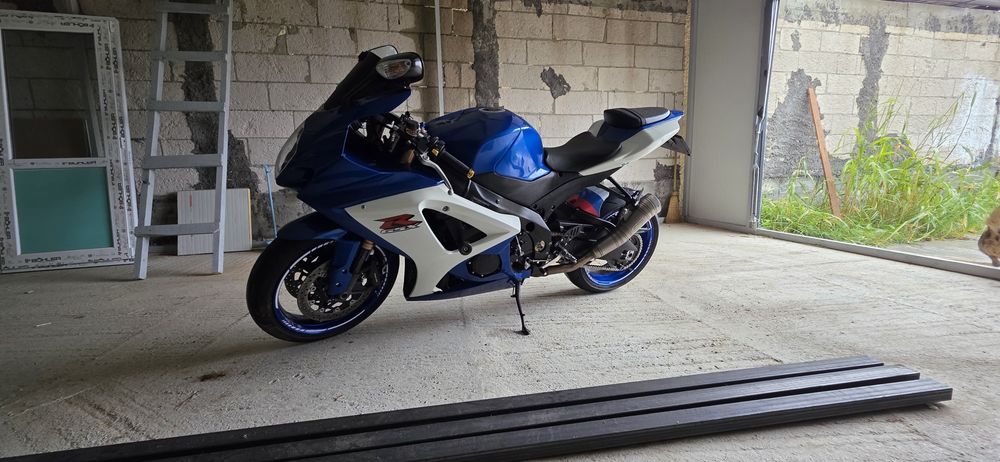 Suzuki Gsx-r 1000 k7-k8 în stare foarte bună inmatriculat