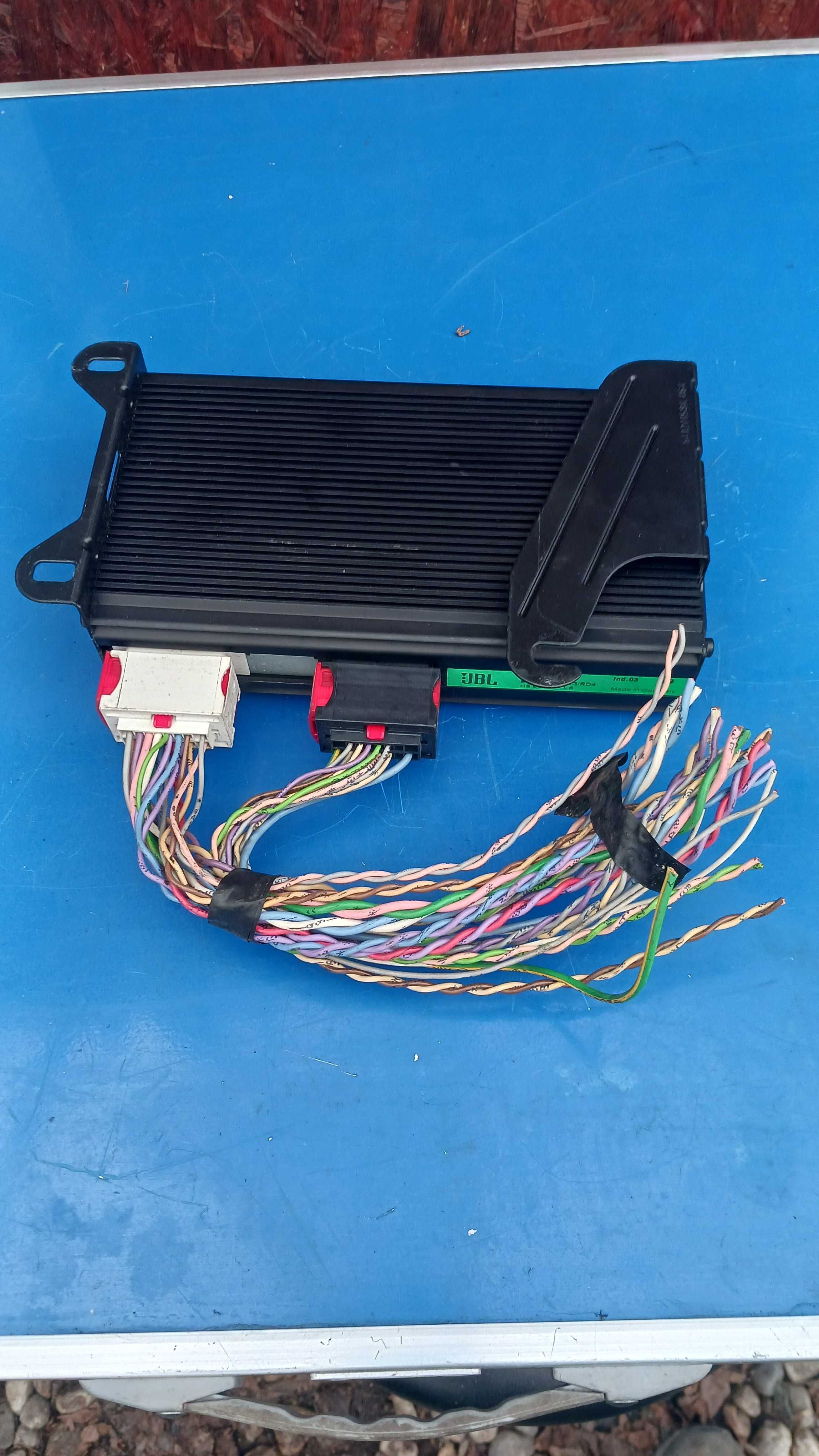 Statie amplificator auto JBL 9651773880 peugeot 607