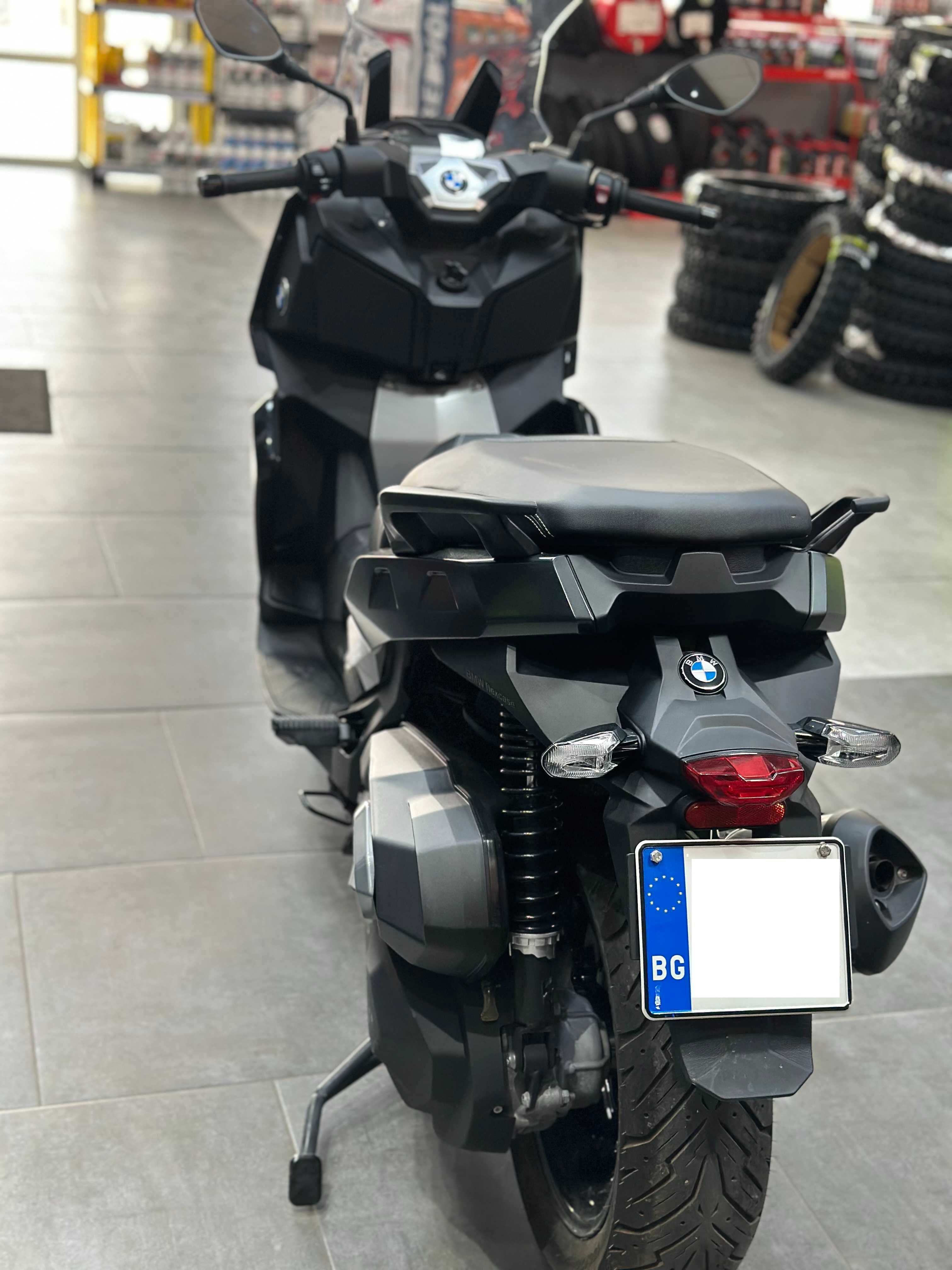 Мотоциклет BMW C400X