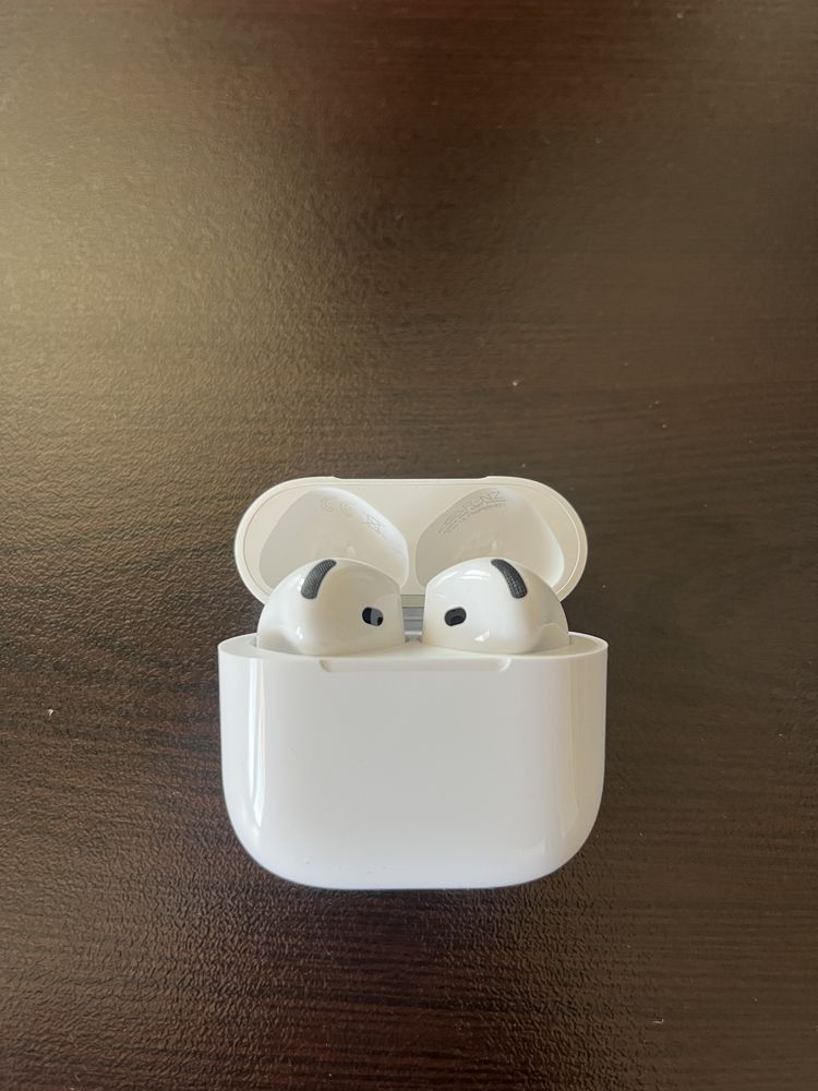 AirPods 4 Active Noise Cancellation