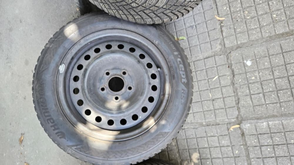 Гуми с джанти 205/60 r16