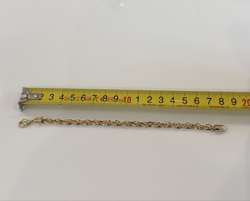 Bratara aur galben 9k noua. Greutate:5g, Lungime:18cm, Grosime:5,4mm