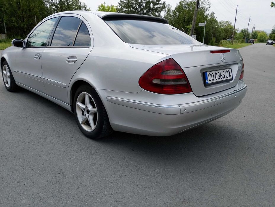 Mercedes E220 W211