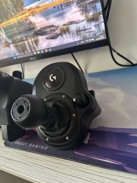 Volan logitech g29