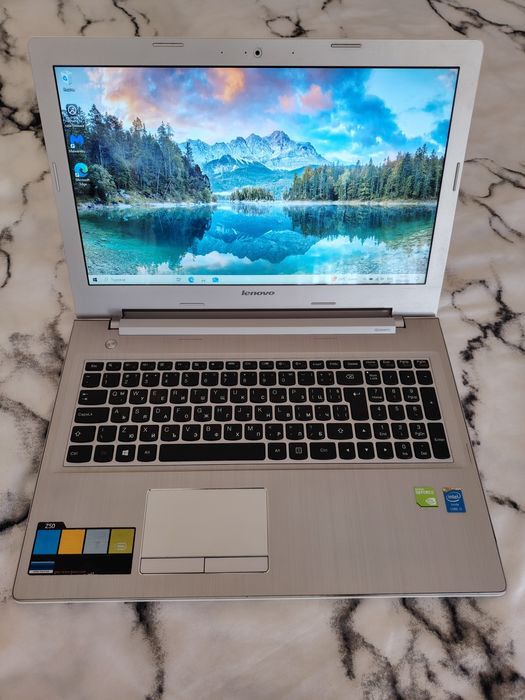 Само за 249 лева ! Много запазен лаптоп Lenovo Z 50-70 с 2 видео карти