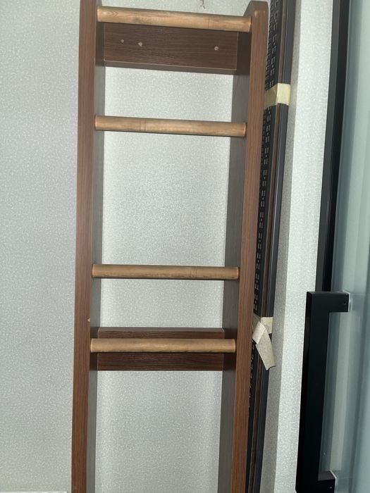 ПОЛКА деревяная +косметичка в подарок(MARY KAY)