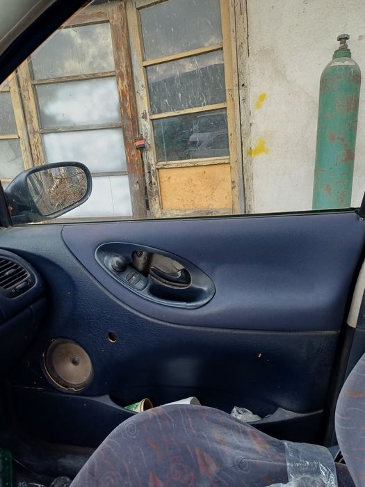 Seat alhambra на части