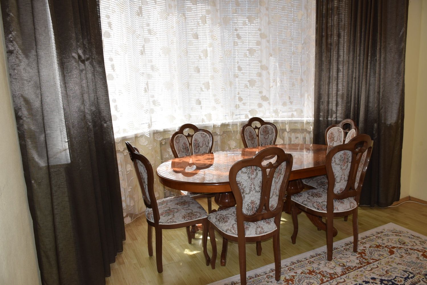 3x комнатная чистая квартира посуточно, ул.М.Ммаметова 111