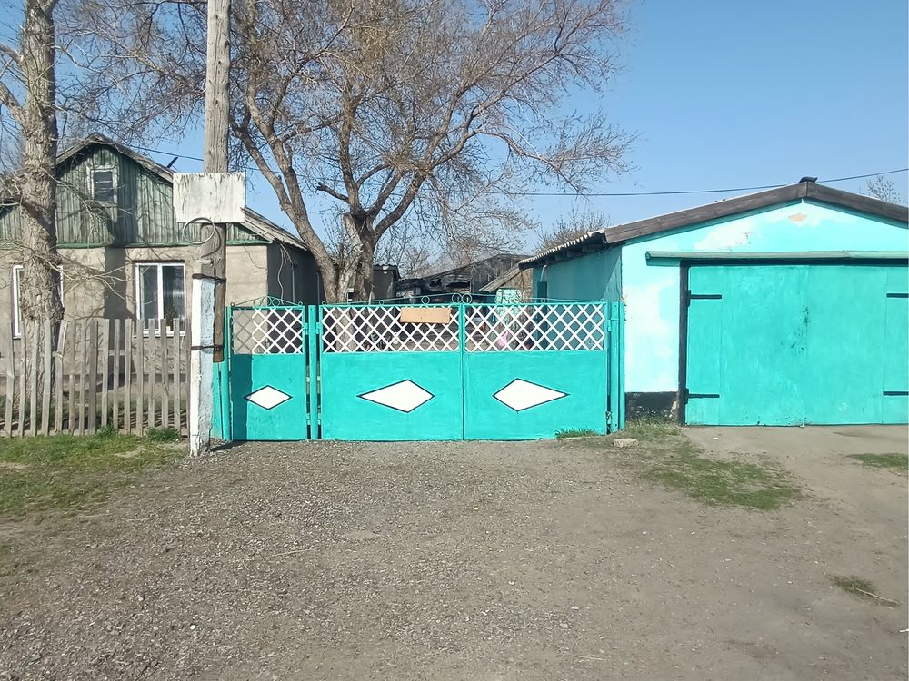 Продается дом 4 комнатный срочно