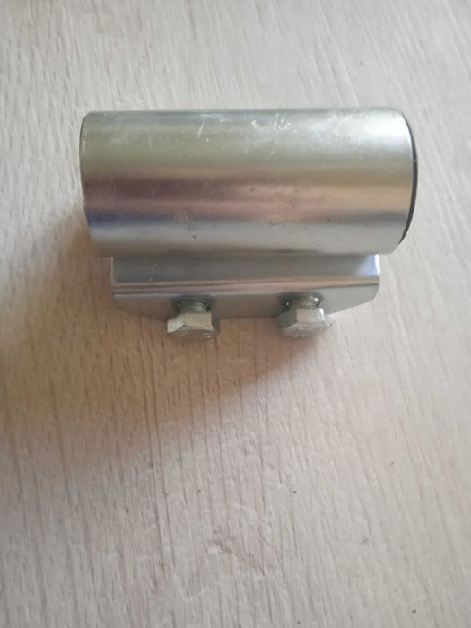 Ремонтный хомут продам