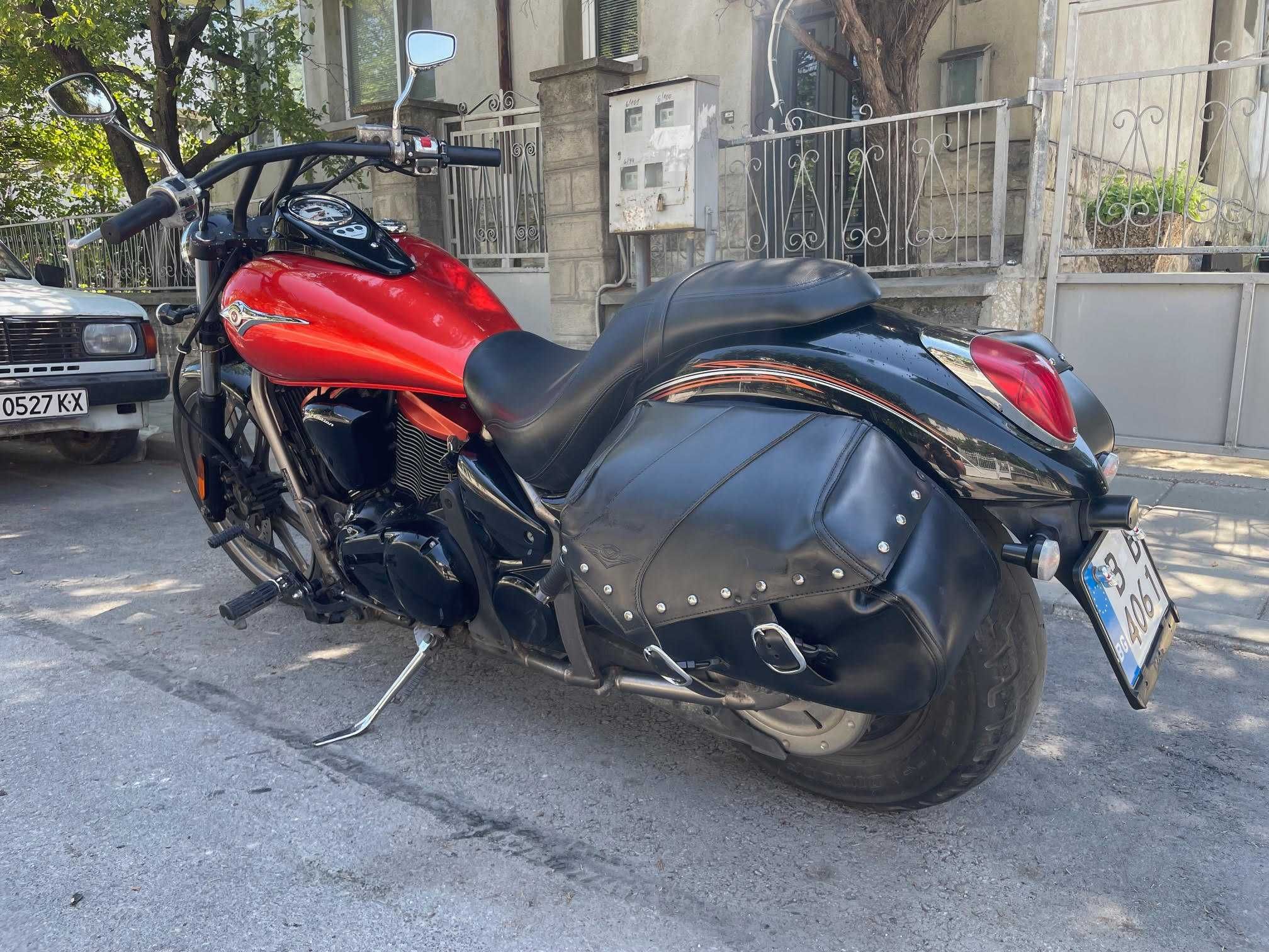 Kawasaki Vulcan VN 900 Custom
