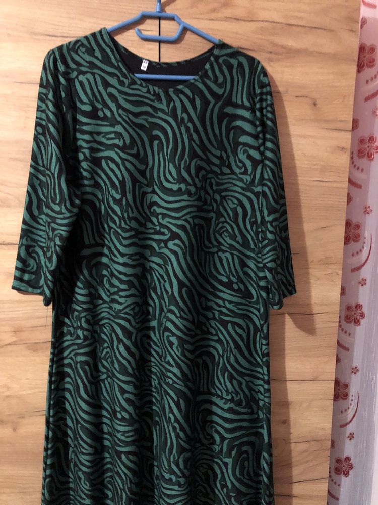 Rochie NOUA marimea 50