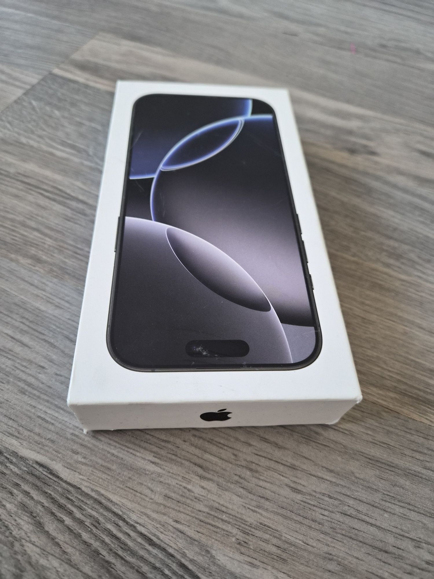 Iphone 16 pro 512GB в гаранция
