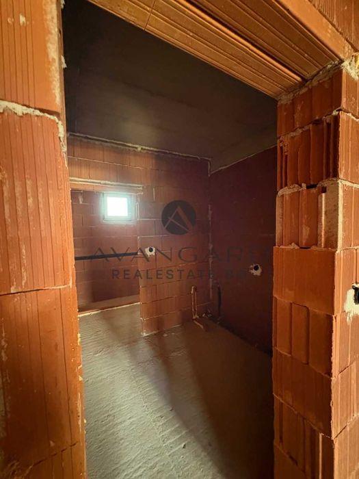 оф.24210 Две къщи близнак с акт 14/ Беломорски