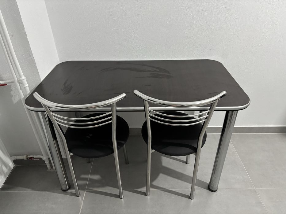 Masa cu 2 scaune