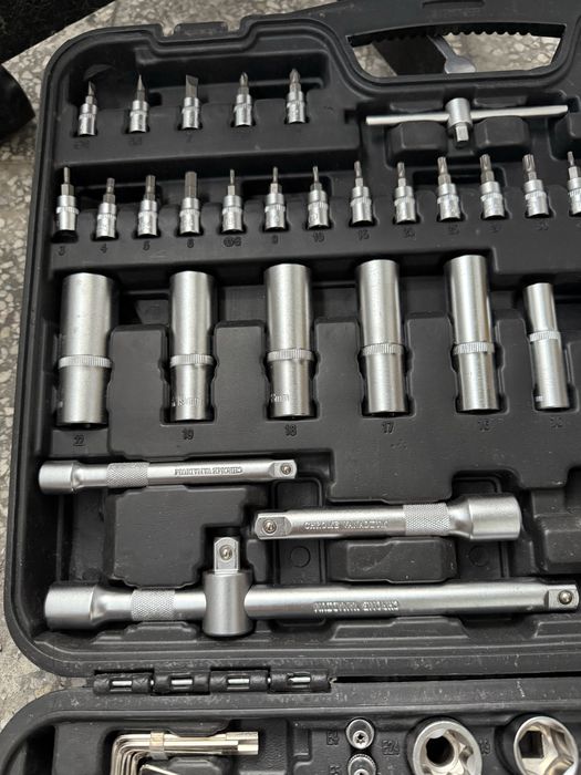 КОМПЛЕКТ инструменти 171 части "1/4"-3/8"-1/2" PREMIUM