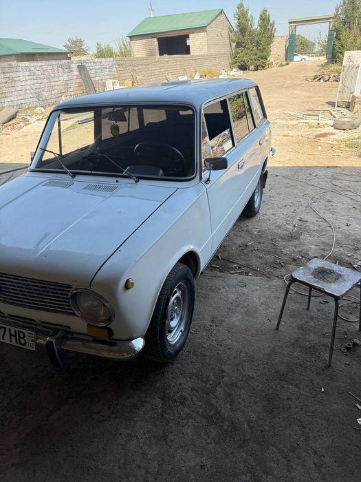 Jiguli 2102 xolati yaxshi