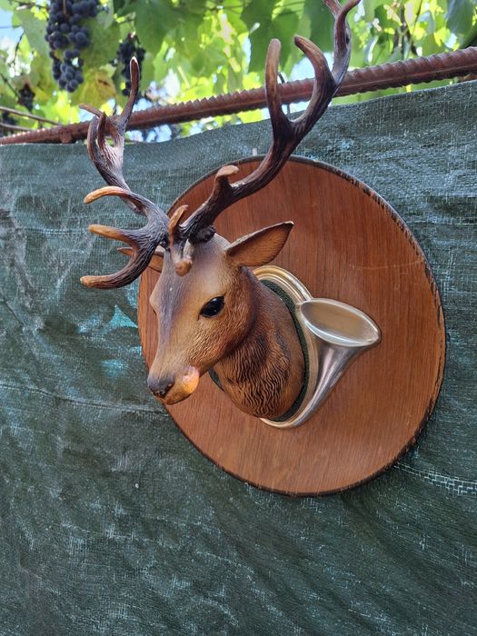 Trofeu,cap de cerb,compozit
