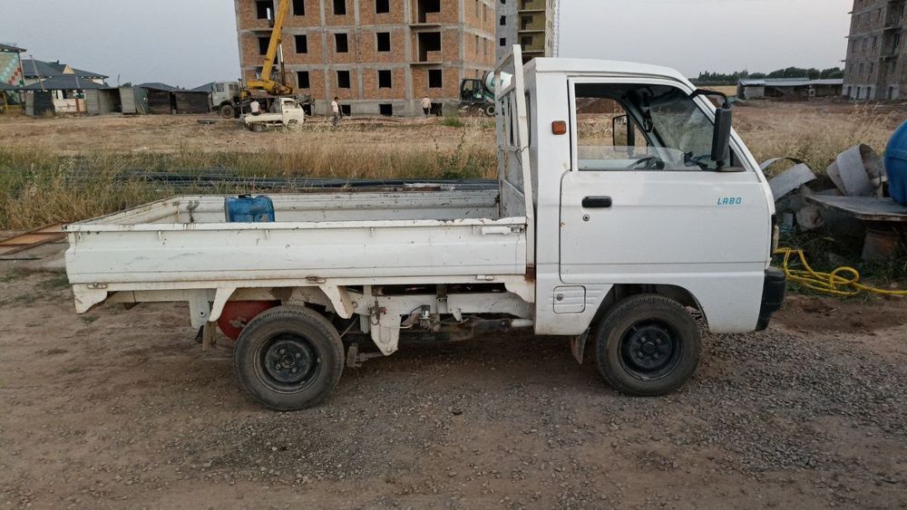 Damas labo qilingan ,metani bor ,motor xodovoy qilingan ishga tayyor