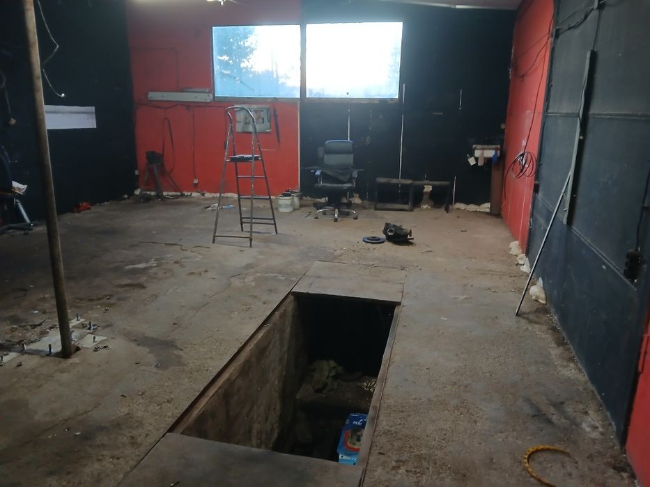 Дава се под наем Гараж / Паркомясто в София, Люлин 6 - 63 кв.м за 612 € - Снимка #3