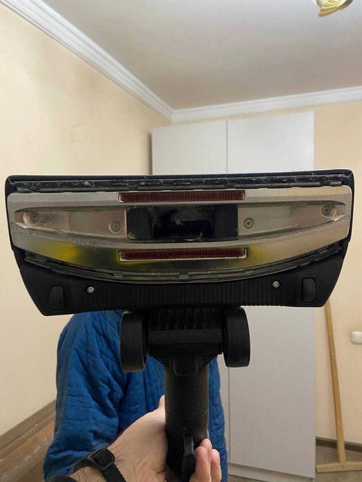 Продается пылесос Boch