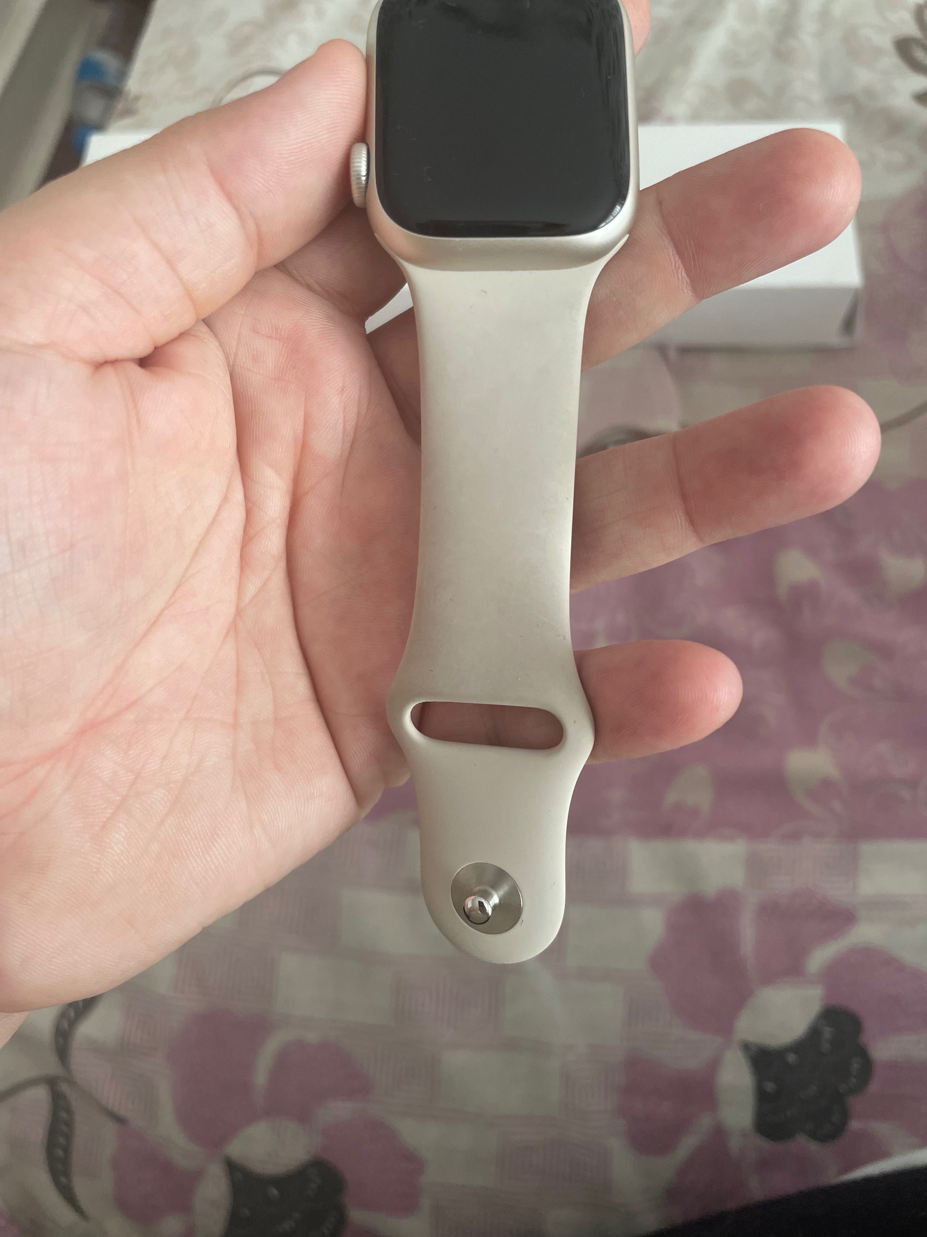 Смарт часовник Apple - Watch S8