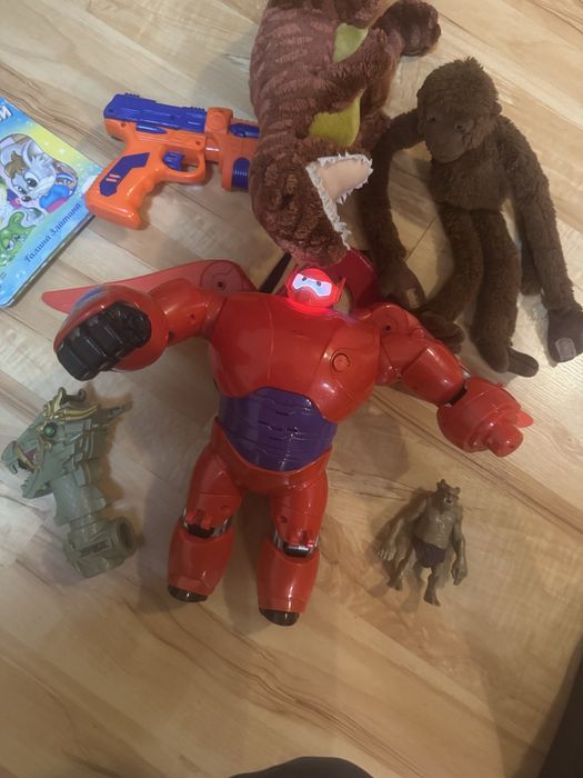 Играчки за момче