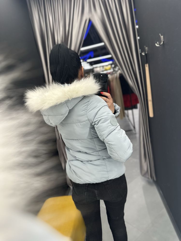 Geaca de iarna Bershka