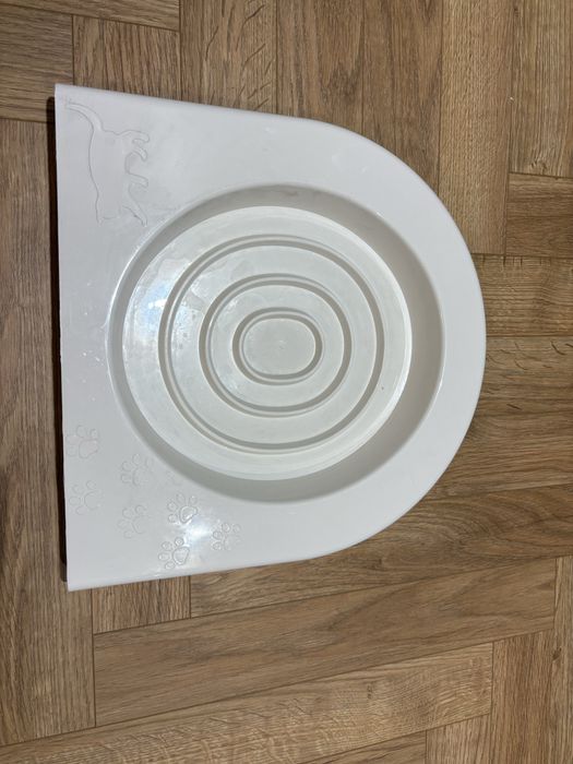 Система приучения кошек к унитазу