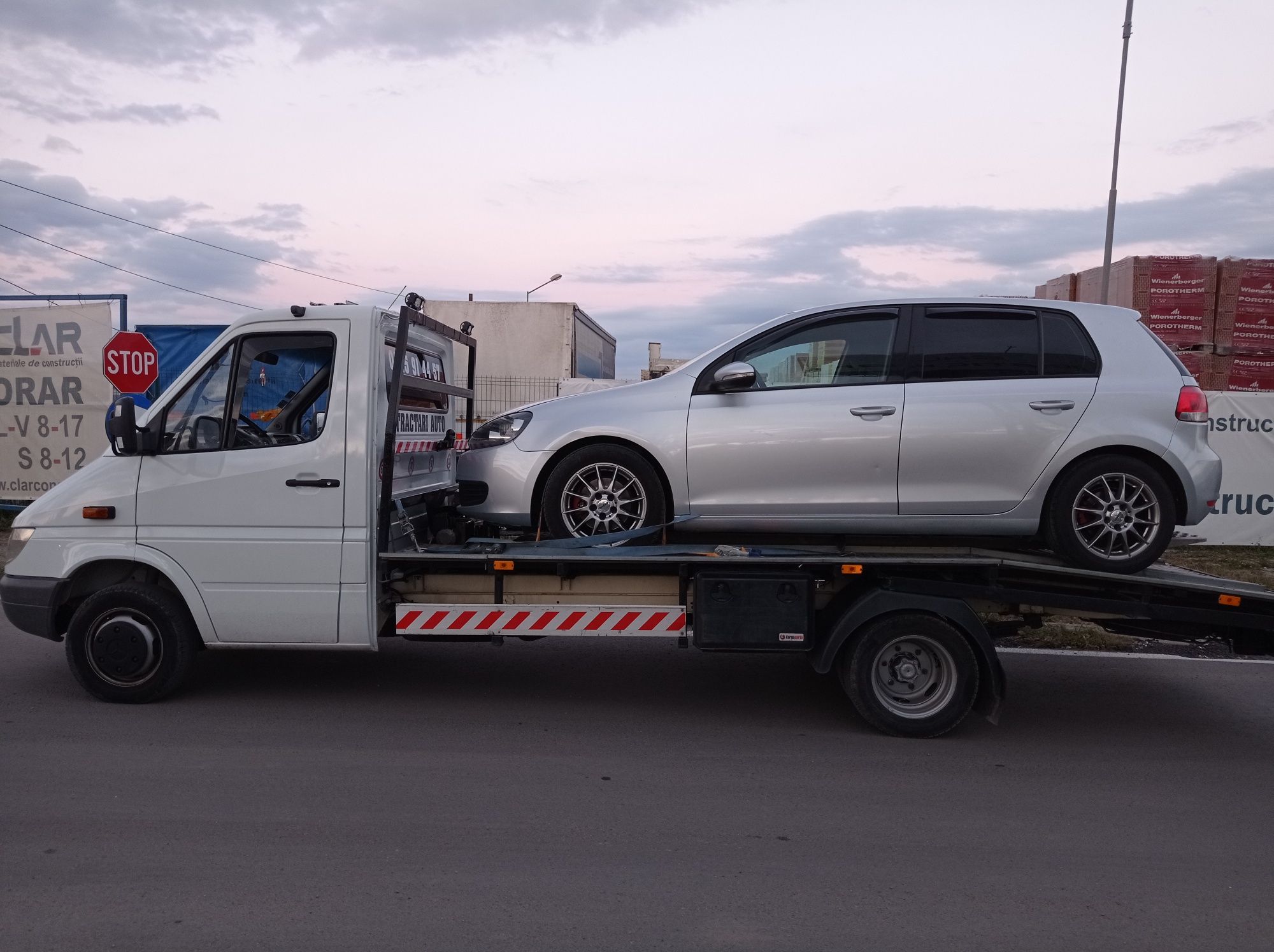 Tractări Auto Non Stop Cluj Florești Gilău A3 A10 Si In Toată Tara