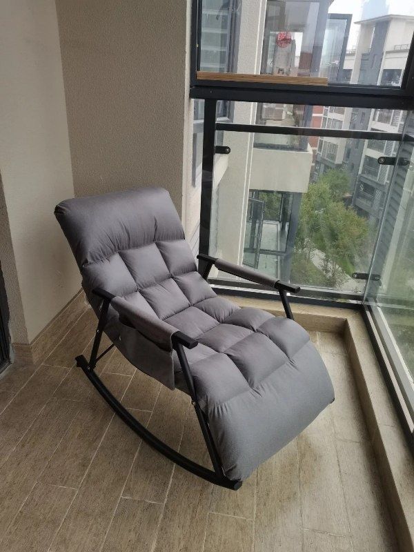 Доставка бесплатная Кресло-качалка, кресло-качалка с тканевой отделкой