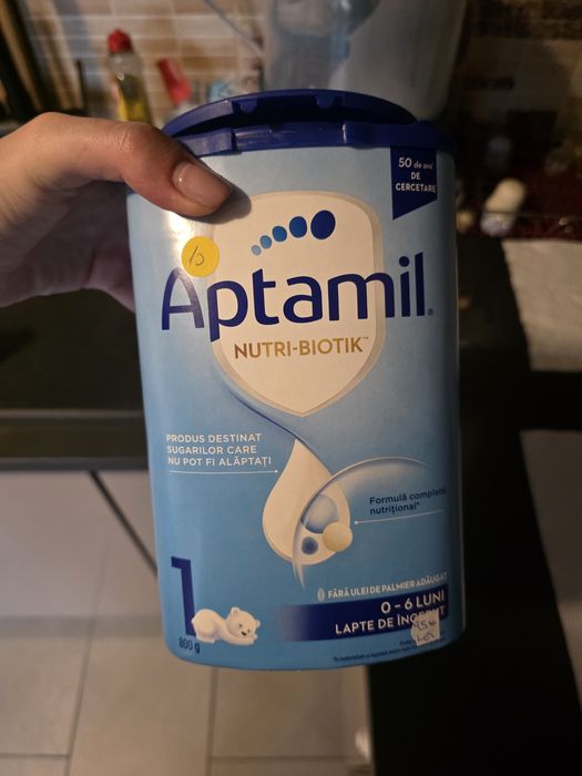 4 cutii sigilate de Aptamil Nutri- Biotik (0-6 luni)- 300 lei