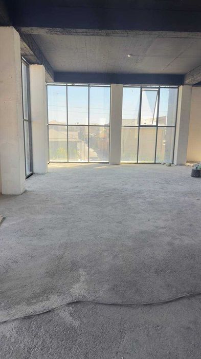 Продам нежилое помещение Бизнес центр