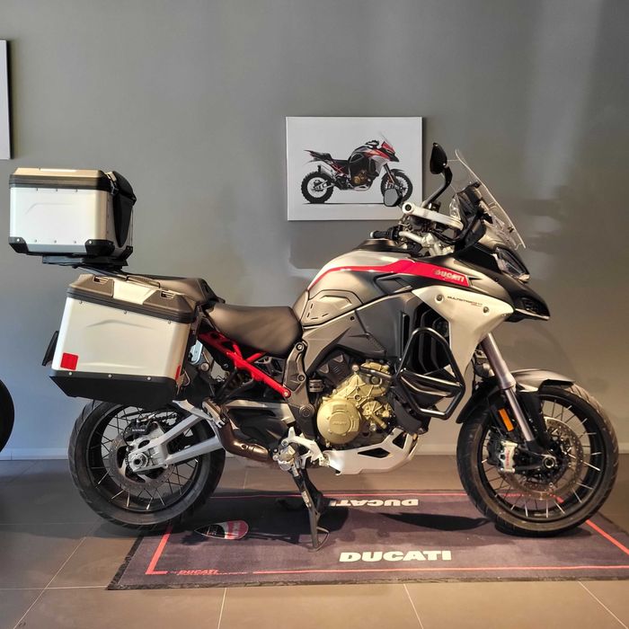 HobbyMoto vinde Ducati Multistrada V4 Rally 2023, Garanție Ducati 2027