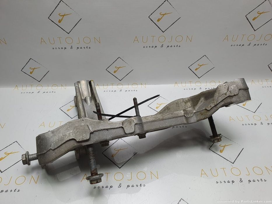 Consola brat  Dreapta VOLKSWAGEN TOURAN (1T1, 1T2) [ 2003 - 2010 ] TDI (BKC, BLS, BXE) 77KW|105HP OEM 1K0199296F / 1K0 199 296 F