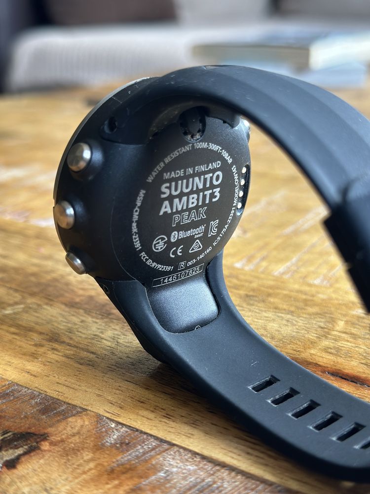 Часовник Suunto Ambit3