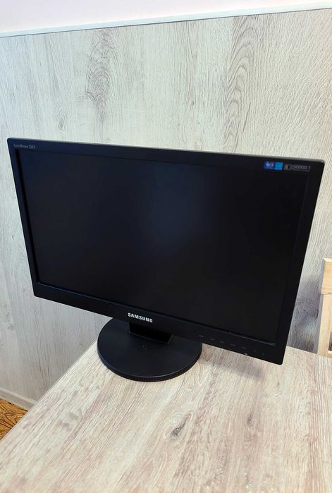 Мониторы LG и Samsung 22 дюйма