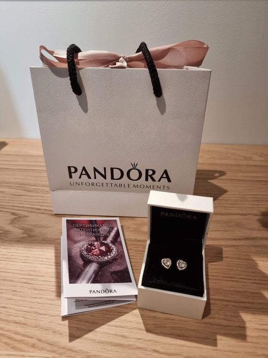 Pandora обеци златни сърца валс