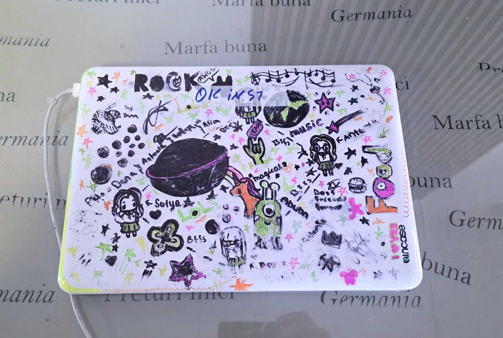 Laptop core i5 - Apple Macbook A1278 - functional,instalat