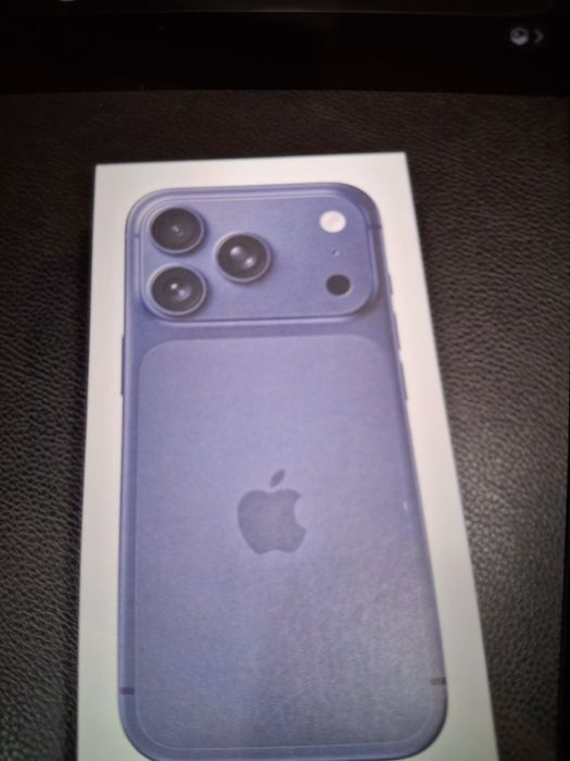 IPhone 17 pro 256gb чисто нов гаранция 2 г Виваком