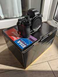 Nikon Z50 body, cutie completa cu 2 acumulatori originali EN-EL25