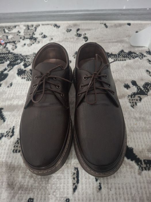 Продаётся мужской обувь