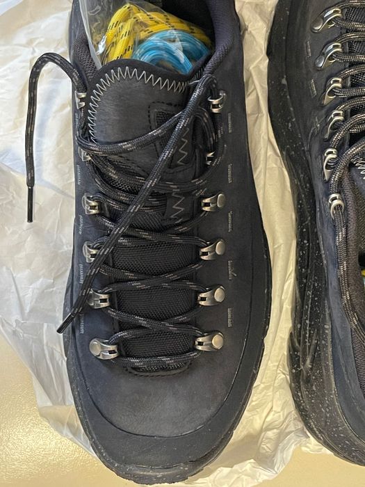 HOKA ONE U Tor Summit 44