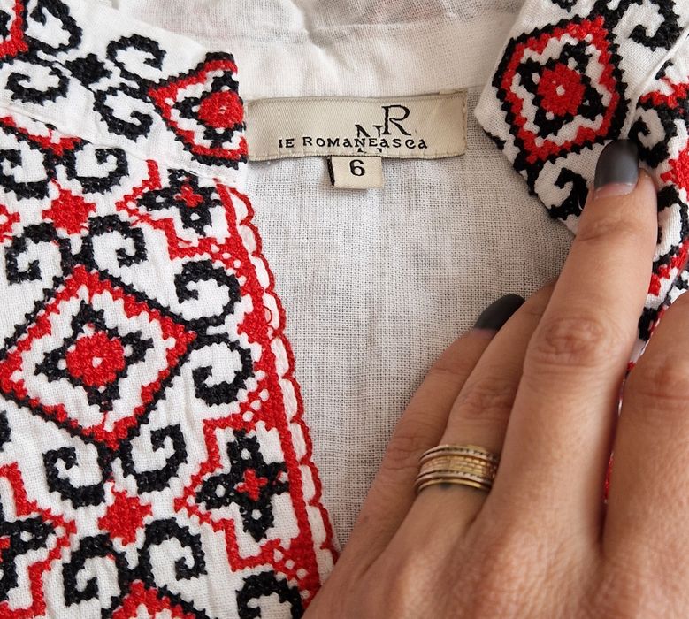 Costum traditional baietei IE+VESTA+CLOP+BRÂU+TRAISTUȚĂ baieti 4-6 ani