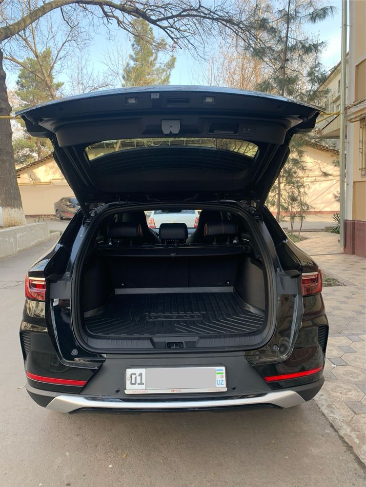 BYD Song Plus DMi hybrid 2 pozitsiya probek 29000 kredit mojno