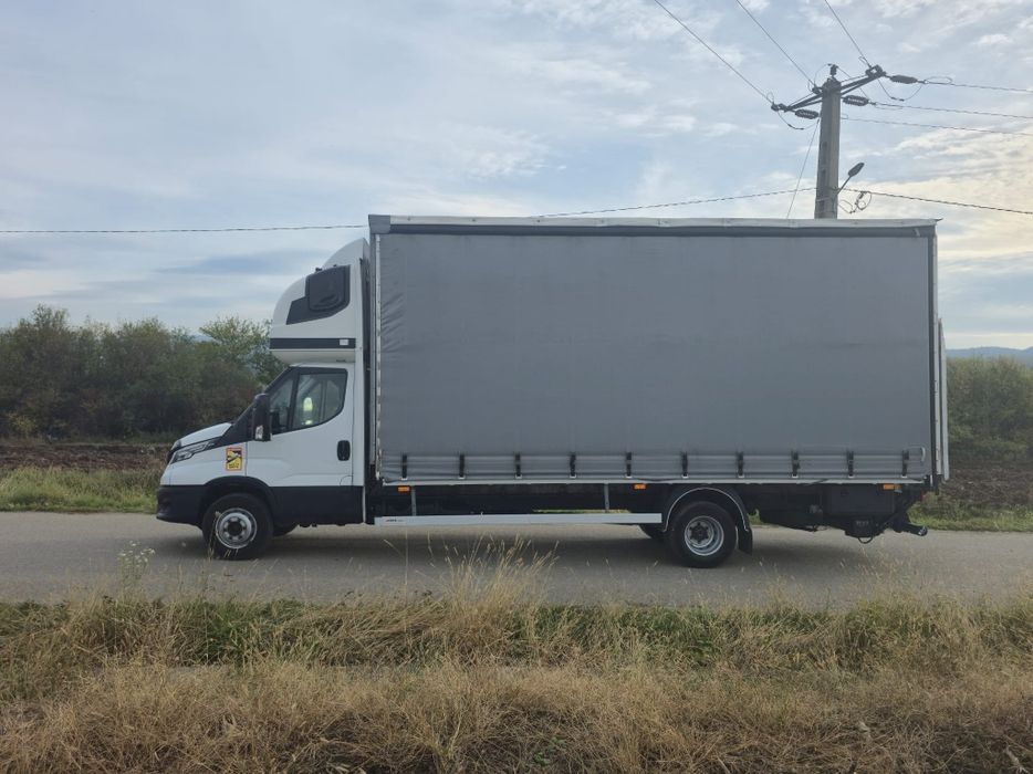 Iveco daily 72c18 ,15 europaleți, Lift hidraulic