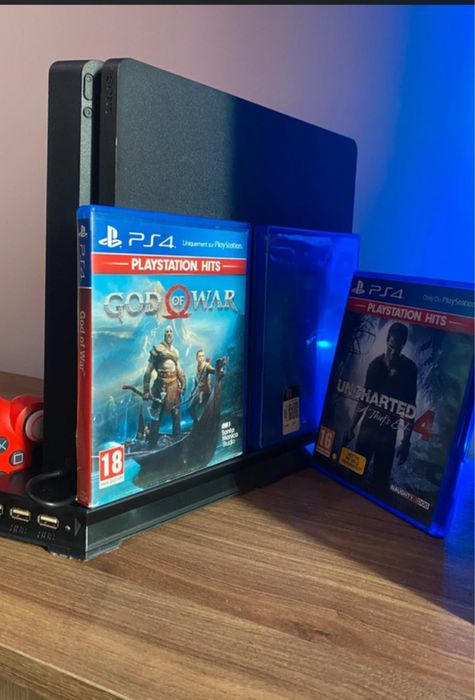 PlayStation 4 Slim+17 jocuri+ 2 manete