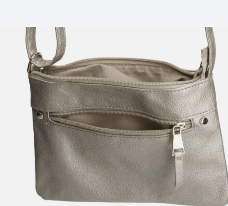 Geanta aurie/alba/ albastra Avon My Everyday Mini Cross