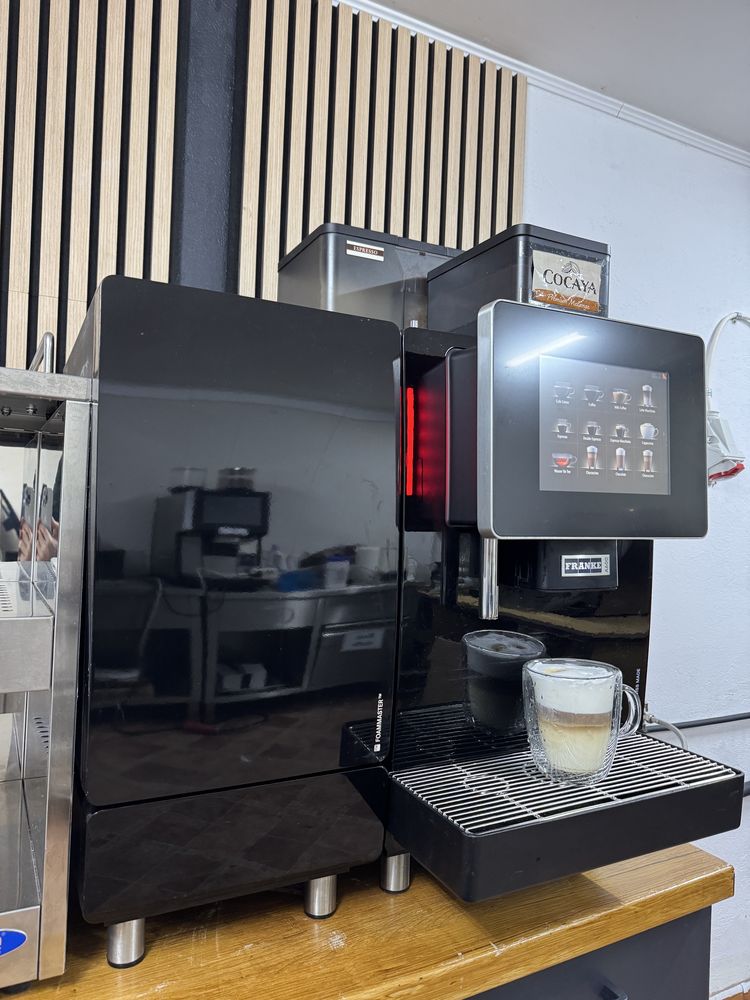 Espressor/ Aparat automat de cafea profesional Franke A600