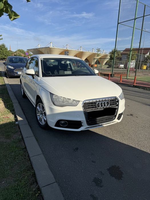 De vanzare,Audi A1, an 2010,euro 5 ,motor 1.2 benzina